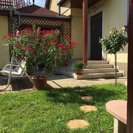Dóra Apartamento